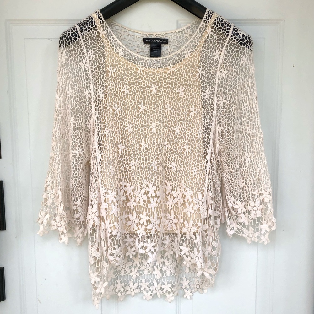 Nella Fantasia floral crochet top